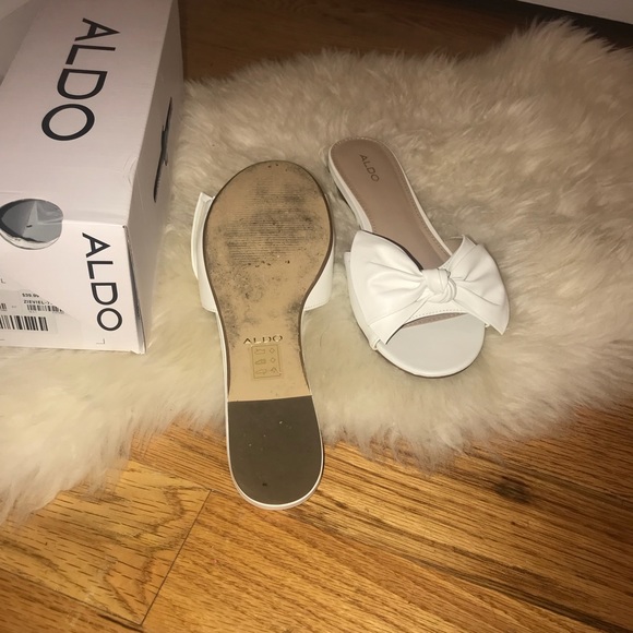 Aldo Sandals - Picture 2 of 3